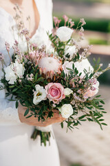 wedding bouquet of roses