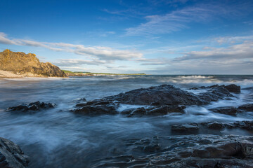 Fototapeta na wymiar Stormy morning on the scottish seaside.