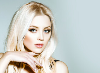 Fototapeta premium Beautiful girl model with natural makeup. Girl beauty face care.