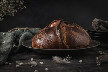 Easter folar with egg