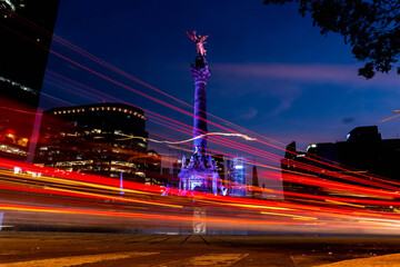 Angel of Independence in Mexico, at night with the lights of the cars