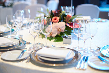 wedding table setting