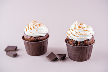 Chocolate bcupcake with cream cheese frosting