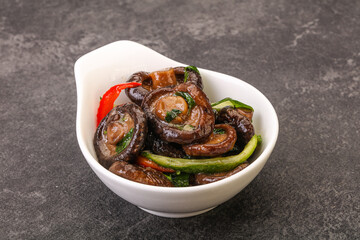 Marinated shiitake mushrooms with herbs