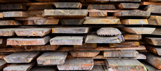 Fits in beige beech wood planks, beams