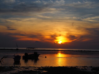 Obraz premium beach sunrise