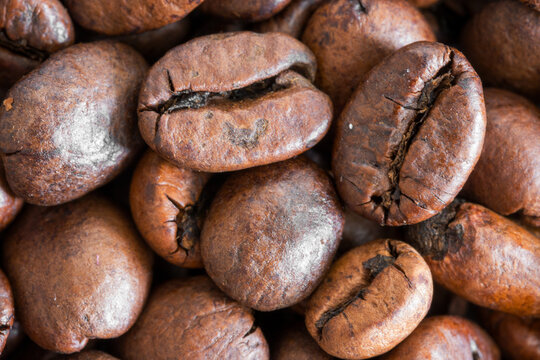 Coffee beans close up © EvgenyPyatkov
