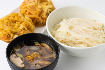 うどんとかき揚げ