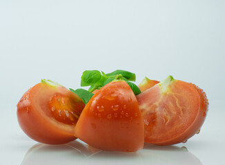 Tomato-Flower with Basil (frontal)