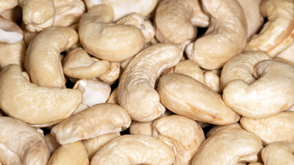 A few pieces of raw cashews
