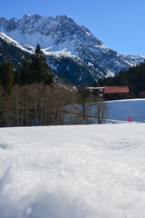 Winterliche Berge Alpen im Allgäu bei Oberstdorf