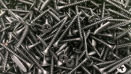Black metal self-tapping screws