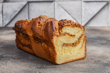Milk caramel brioche