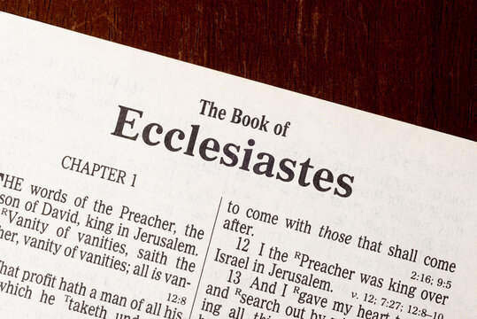 Ecclesiastes Title Page Close-up