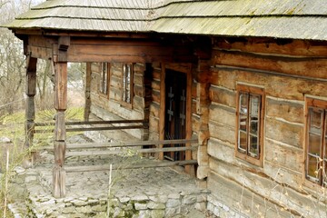 Fototapeta na wymiar Miechów Dworek Zacisze, Szlak Architektury Drewnianej w Małopolsce