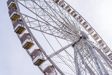 Fototapeta na wymiar A ferris wheel in Paris France.