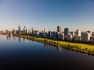Fototapeta premium Perth City Skyline at sunrise