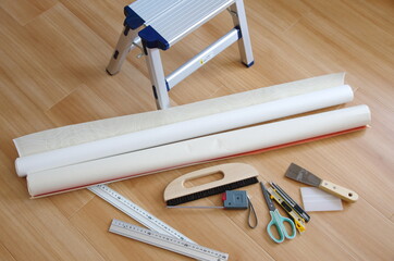 壁紙の貼り換え用具