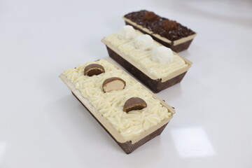 CHOCOLATE CAKE NUTS BRIGADEIRO NINHO