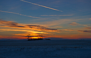 Obraz premium Sunset over the prairie