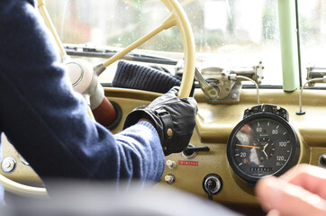 Historischer Saurer-Postbus in Steyr, Österreich, Europa - Historic Saurer Postbus in Steyr, Austria, Europe © Spitzi-Foto