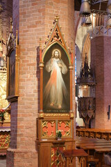 Olsztyn. Katedra św. Jakuba. Jezus Miłosierny. Obraz. - obrazy, fototapety, plakaty