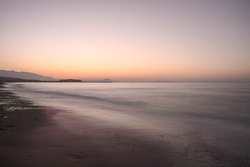 Fototapeta na wymiar beach sunrise on Crete in Greece