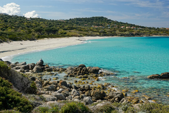 La plage de Ghjunchitu, en Corse 