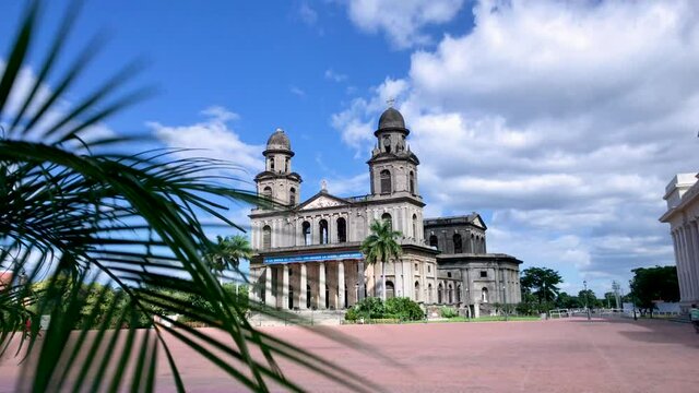 Nicaragua, Managua cathedral is an ahistorical building in Revolution Square