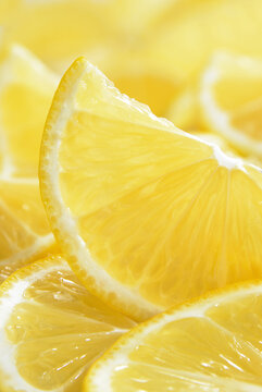 slice of lemon