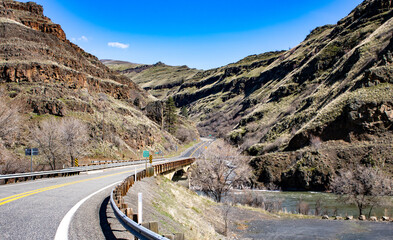 road in the mountains