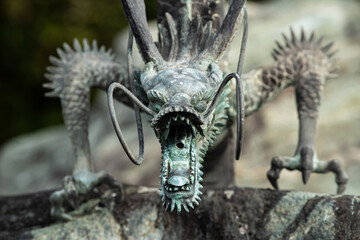 手水舎の龍