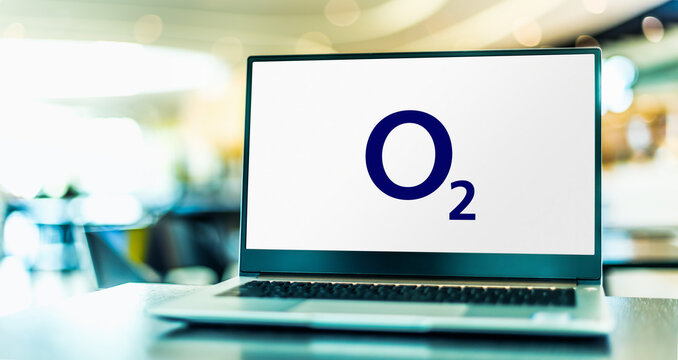 Laptop computer displaying logo of O2