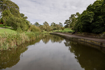Fototapeta premium Sunday Afternoon at Coburg Lake, Melbourne, Victoria, Australia