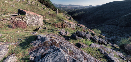 MUINOS DO FOLON E DO PICON 2