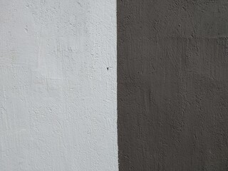 The texture of the wall is painted in gray and white.