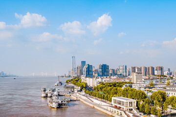 Skyline scenery along the Yangtze River in Wuhan, Hubei, China © Govan