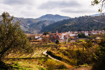 Fototapeta na wymiar La Vall d'Ebo, a small town in the interior of Alicante, with a natural and Mediterranean environment.