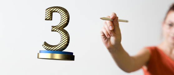 anniversary 3 year or 3rd place in hand