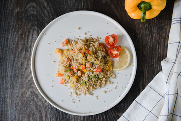 kenoa and vegetable salad for healthy eating top view