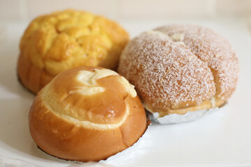 Assorted Chinese pastry buns
