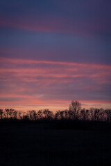 Obraz na płótnie Canvas Dramatic sunset in country side 