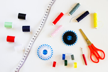 sew set, sew things, needle and saw