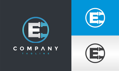 Fototapeta premium initial E pipe logo