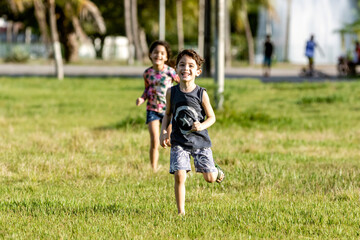 Fototapeta premium child playing in the park