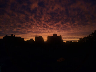 Obraz premium sunset over the city