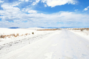 Fototapeta na wymiar Dirt road at White Sands National Park