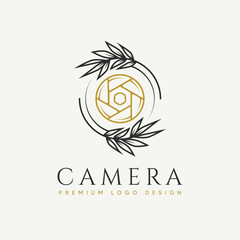 nature camera minimalist line art badge logo icon template vector illustration design. simple modern wedding, photography, photographic, photographer emblem logo concept