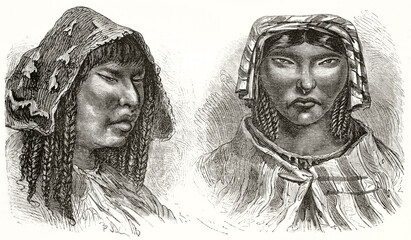 Couple of Quechua women viewed in close-up with typical South American traits. Ancient grey tone etching style portrait by Riou, Le Tour du Monde, 1862