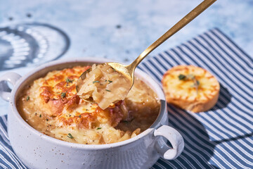 French onion soup, with cheese croutons